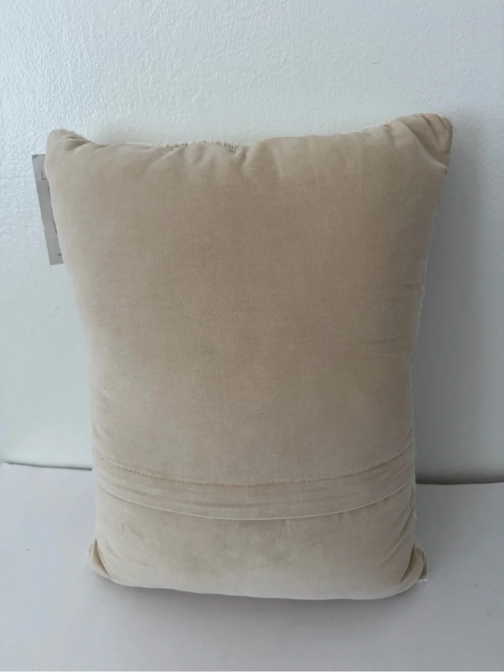 Peking Handicraft BLACK LAB & BANDANA PILLOW